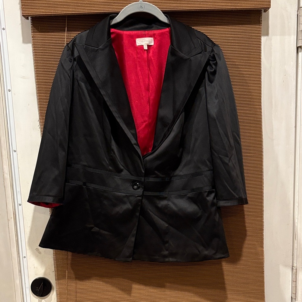 Maurices Plus size Black Blazer with Red Lining
